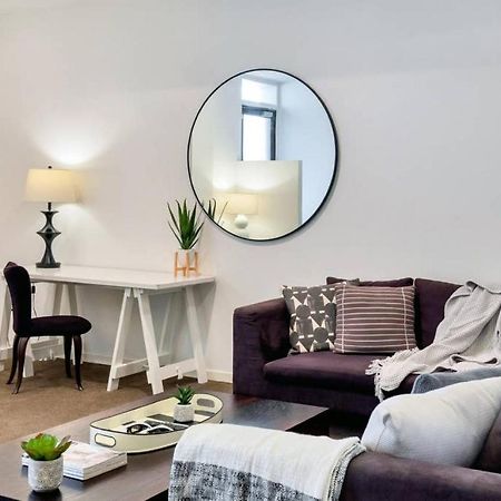 Spacious 2Br Near Westfield Newmarket أوكلاند المظهر الخارجي الصورة