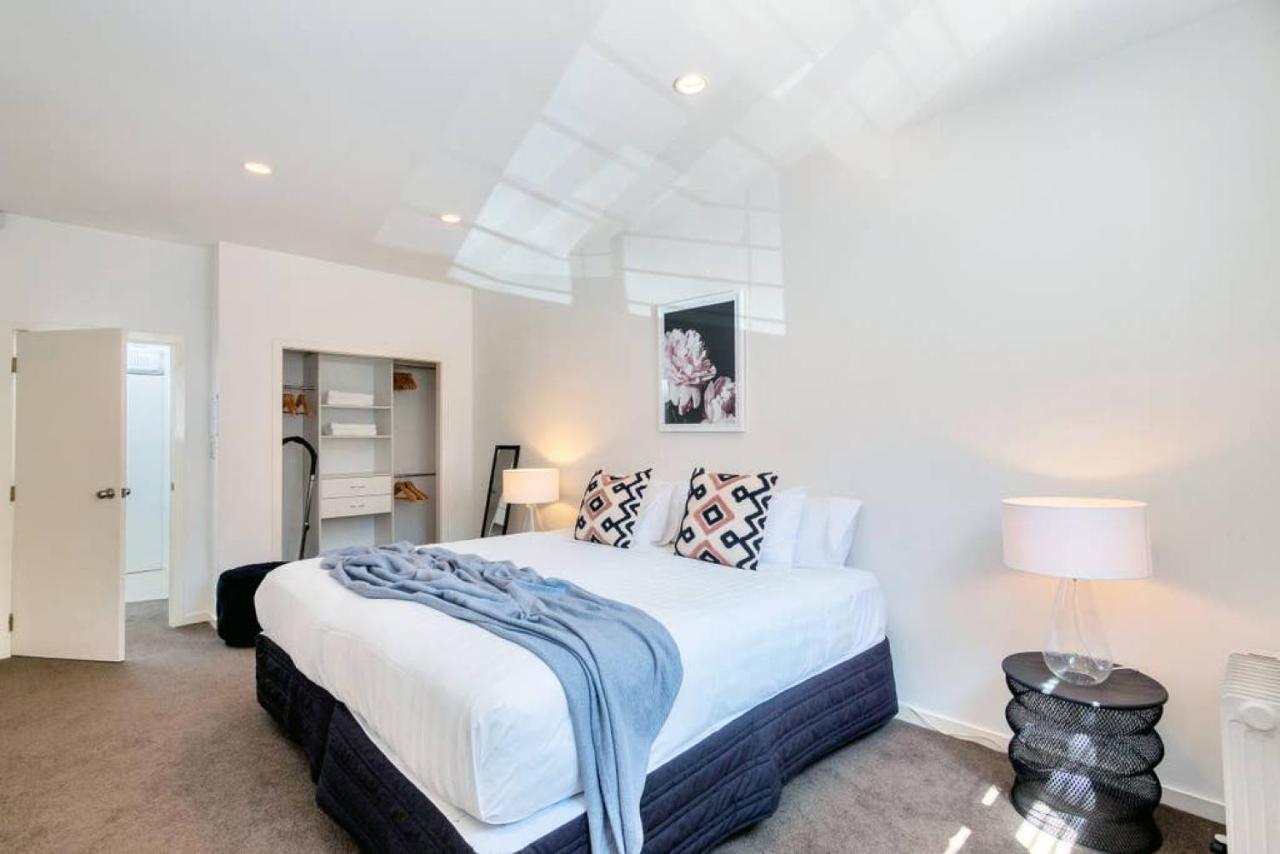 Spacious 2Br Near Westfield Newmarket أوكلاند المظهر الخارجي الصورة